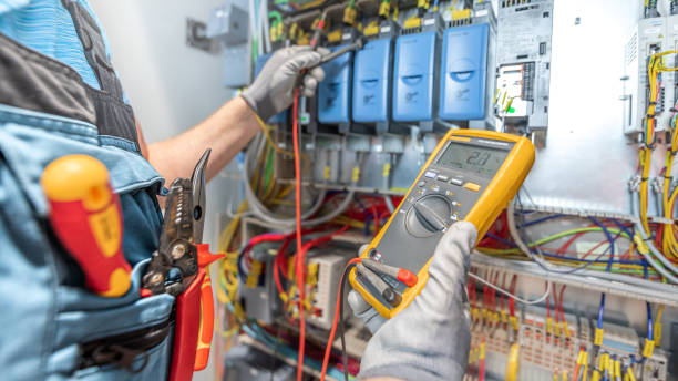 Best Licensed Electrician  in Banks Springs, LA